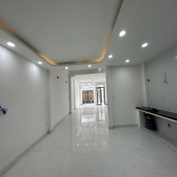Cho Thuê Biệt Thự 1 trệt 3 lầu 4PN+5WC đường Liên Phường giá 25 triệu
