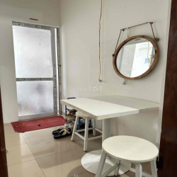 Phòng trọ khép kín full nội thất, trung tâm Hào Nam, Giảng Võ