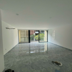 Cho thuê 1 cặp căn LK nhà phố Soho The Global City 10x19 1 trệt 4 lầu