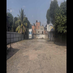 Cho thuê bãi đậu xe dường Mỹ Phước Tân Vạn Dĩ An