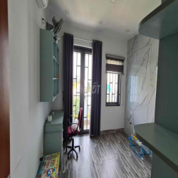 Cho Thuê Nhà Mới 1 Trệt 3 Lầu 54M2 4PN 3WC, HXH ĐS 8, Trường Thạnh Q9