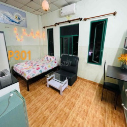 PHÒNG CỬA SỔ MÁY LẠNH FULL NỘI THẤT GIỜ TỰ DO XE FREE