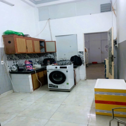Cho thuê nguyên căn HXH thông Quận 10 - 4 tầng - 5PN - 1xtr 