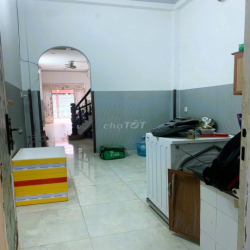 Cho thuê nguyên căn HXH thông Quận 10 - 4 tầng - 5PN - 1xtr 
