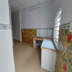 NHÀ 1 TRỆT 1 LẦU - ĐƯỜNG MAN THIỆN - HẺM XE TĂNG