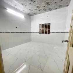 Nhà 3pn sân rộng Khu Tái Định cư 923