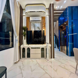 Cho Thuê Nhà Đẹp , Full Nội Thất, Hùynh Tấn Phát, Giáp Quận 7.