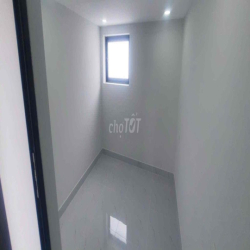 Nhà cho thuê giá rẻ tại Bến Lức (có nội thất)