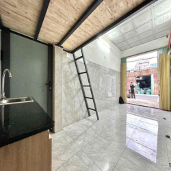 DUPLEX KIOT DƯỚI ĐẤT VỪA Ở VỪA KINH DOANH THOÁNG MÁT RỘNG RÃI