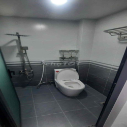 Nhà cho thuê giá rẻ tại Bến Lức (có nội thất)