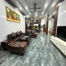 Cho Thuê Căn Villa Phan Bá Vành , Sơn Trà , Đà Nẵng