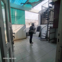 NHÀ MỚI 4 TẦNG- MẶT TIỀN TRỤC CHÍNH KHU HỒNG LONG