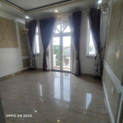 NHÀ MỚI 4 TẦNG- MẶT TIỀN TRỤC CHÍNH KHU HỒNG LONG