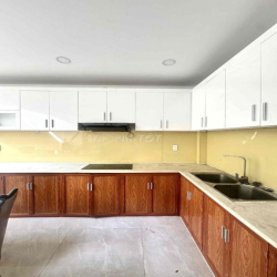 NHÀ THUÊ ( 5X11 ) 4PN3WC HXH PHẠM VĂN CHIÊU GV