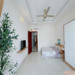 🔥 CĂN HỘ 1PN TÁCH BẾP – BAN CÔNG RỘNG 40M² NGAY LÝ THƯỜNG KIỆT