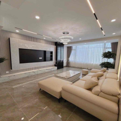 CHO THUÊ NHÀ NGUYÊN CĂN PHÚ DIỄN 65M2 6 TẦNG THANG MÁY GARA Ô TÔ