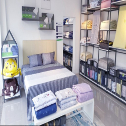 Cho thuê nhà MT đường Nguyễn Hữu Cảnh, P22, Bình Thạnh. DT: 30x60m
