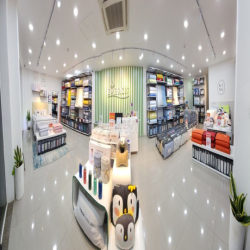 Cho thuê nhà MT đường Nguyễn Hữu Cảnh, P22, Bình Thạnh. DT: 30x60m