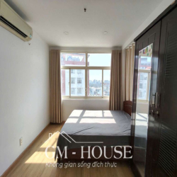 CHO THUÊ CĂN HỘ PENTHOUSE 60M2 SIÊU RỘNG SIÊU THOÁNG GẦN HÀNG XANH, Q1