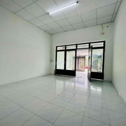Cho Thuê Nhà Vườn Lài DT 4x18 1Trệt 1Lửg 2Pn 1Wc Sân Xe Máy Hẻm Xe Tải
