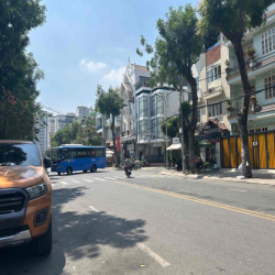 ✍️CHẤN ĐỘNG! VILLA KHU COMPOUND NGANG KHỦNG! 4 TẦNG! Ở VÀ VĂN PHÒNG