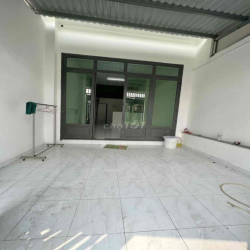 Cho Thuê Nhà Vườn Lài DT 4x18 1Trệt 1Lửg 2Pn 1Wc Sân Xe Máy Hẻm Xe Tải