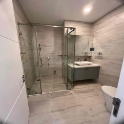 SIÊU PHẨM MẶT TIỀN NGUYỄN VĂN THỦ, Q1 – TÒA NHÀ HẦM 4 LẦU THANG MÁY, V