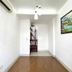 Siêu phẩm !! Biệt thự  (7x20m), 3 Lầu 4P chỉ 35tr, gara ô tô 