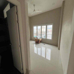 🐳★ Nhà phố Cityland Center Hills ( 5x20m-1 trệt 3 lầu) khu Nguyễn Oanh