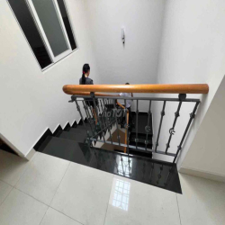 🐳★ Nhà phố Cityland Center Hills ( 5x20m-1 trệt 3 lầu) khu Nguyễn Oanh