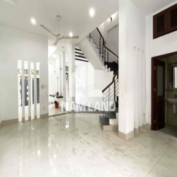 Siêu phẩm !! Biệt thự  (7x20m), 3 Lầu 4P chỉ 35tr, gara ô tô 