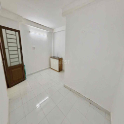 PHÒNG TRỌ STUDIO MÁY LẠNH - GIÁ RẺ - GIỜ TỰ DO