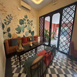 CHO THUÊ VILLA SÂN VƯỜN ĐẶNG TẤT, QUẬN 1, DIỆN TÍCH 8x25M, TRỆT 2 LẦU