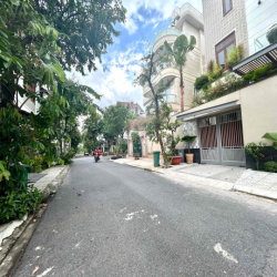 🚨VILLA SÂN VƯỜN HỒ BƠI! FULL NỘI THẤT! NGAY GẦN PHÚ MỸ HƯNG!