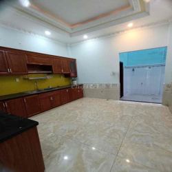 Mặt Tiền Đường Nội Bộ 12m 4x20m,3 Lầu 5PN,5WC. Lê Trọng Tấn