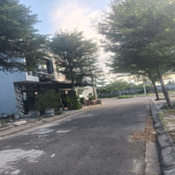 Chính chủ cho thuê nhà nguyên căn khu vực FPT