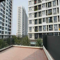 Cho thuê shophouse vị trí đẹp DTSD 259m2 32tr/th