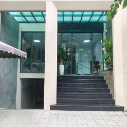 🏢 CHO THUÊ TOÀ NHÀ PHẠM VĂN HAI * 8X20M * HẦM TRỆT 5 LẦU * SÀN ĐẸP 💯