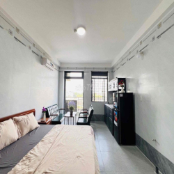 PHAN HUY ICH BAN CÔNG CHỈ 5x | GẦN EMART