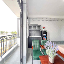 PHAN HUY ICH BAN CÔNG CHỈ 5x | GẦN EMART