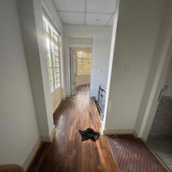 CHO THUÊ NHÀ TÂN THỚI NHẤT1. HẺM XE HƠI. LÔ GỐC VIEW CÔNG VIÊN