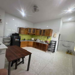 CHO THUÊ NHÀ TÂN THỚI NHẤT1. HẺM XE HƠI. LÔ GỐC VIEW CÔNG VIÊN