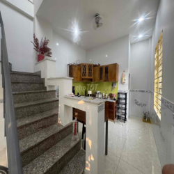 CHO THUÊ NHÀ TÂN THỚI NHẤT1. HẺM XE HƠI. LÔ GỐC VIEW CÔNG VIÊN