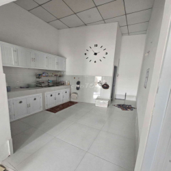 💎 (5tr) Nhà cấp 4 mới đường 385 gần ĐH Tài Chính | sânxe, nội thất