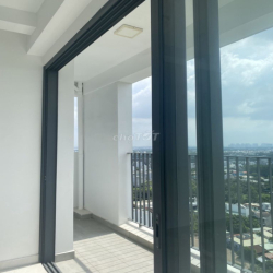 Cho thuê căn penhouse 115m2(3pn+3wc) NTCB  .Kế bên Global city