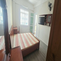 Cho thuê căn hộ chung cư đường Nguyễn Cơ Thạch, 2 phòng ngủ