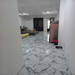 HẺM XE HƠI LÊ VĂN SỸ Q.3 5x20m, 4 TẦNG, NHÀ MỚI