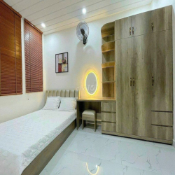 Chính chủ cho thuê nhà góc 2MT 40B Bàu Cát 1 P.14 Q.Tân Bình