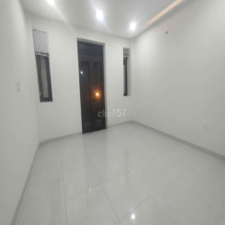 CHO THUÊ NHÀ GÓC 2MT 1 TRỆT 3 LẦU Q. TÂN PHÚ