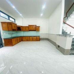 Cho Thuê Nhà Trệt Lầu Trục Chính Khu Dân Cư Nam Long